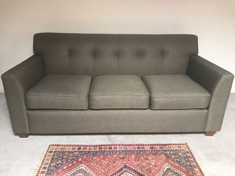 Like New Modern Gray Tufted Sofa Couch By La-Z-Boy Furniture 3-Seat 80W X 37D X 36.5H [Photo 4]