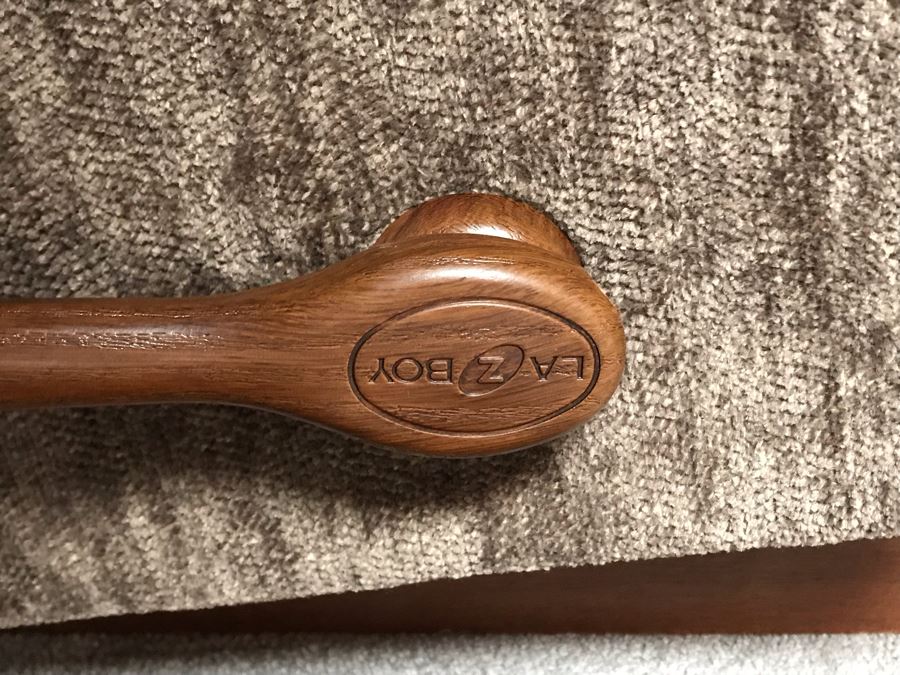 Like New La-Z-Boy Recliner [Photo 6]