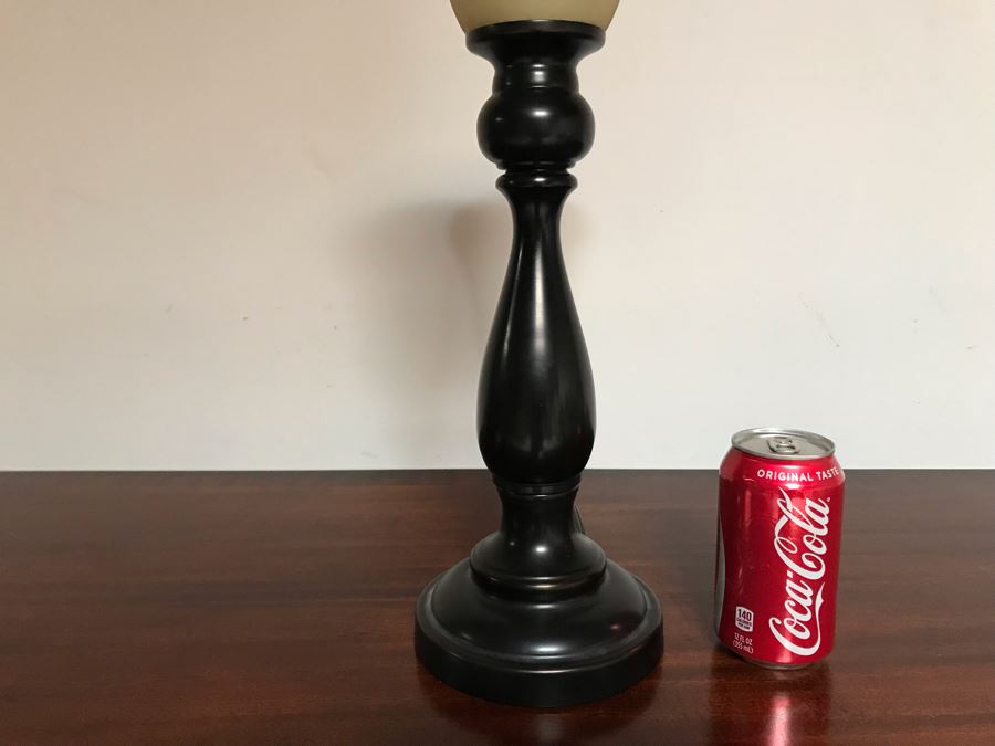 Metal Table Lamp With Glass Shade 19.5H [Photo 4]
