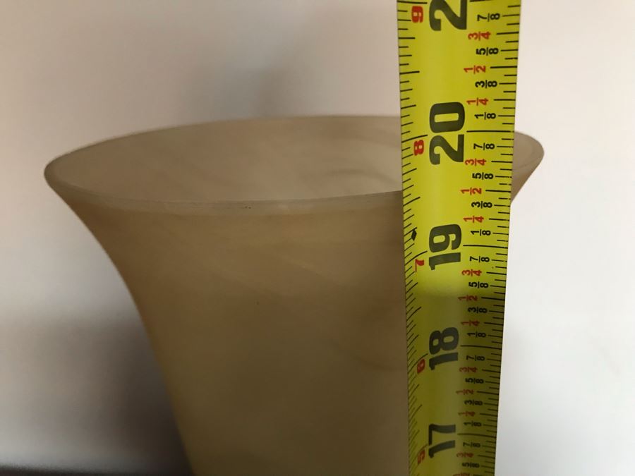 Metal Table Lamp With Glass Shade 19.5H [Photo 6]