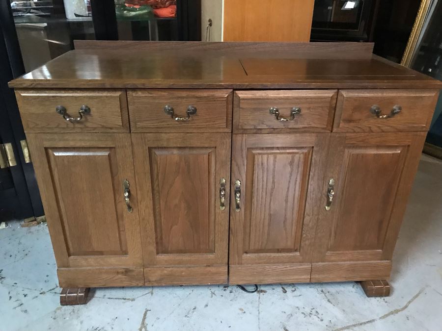 Mega Sewing Lot: Includes Husqvarna Viking Scandinavia 200 Sewing Machine Made In Sweden, Husqvarna Huskylock 560 Sewing Machine, Tons Of Sewing Supplies And Wooden Sewing Cabinet With Motorized Lift 46W X 20D X 32H - See Photos [Photo 34]