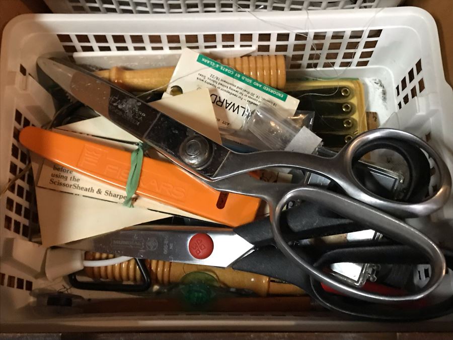 Mega Sewing Lot: Includes Husqvarna Viking Scandinavia 200 Sewing Machine Made In Sweden, Husqvarna Huskylock 560 Sewing Machine, Tons Of Sewing Supplies And Wooden Sewing Cabinet With Motorized Lift 46W X 20D X 32H - See Photos [Photo 8]