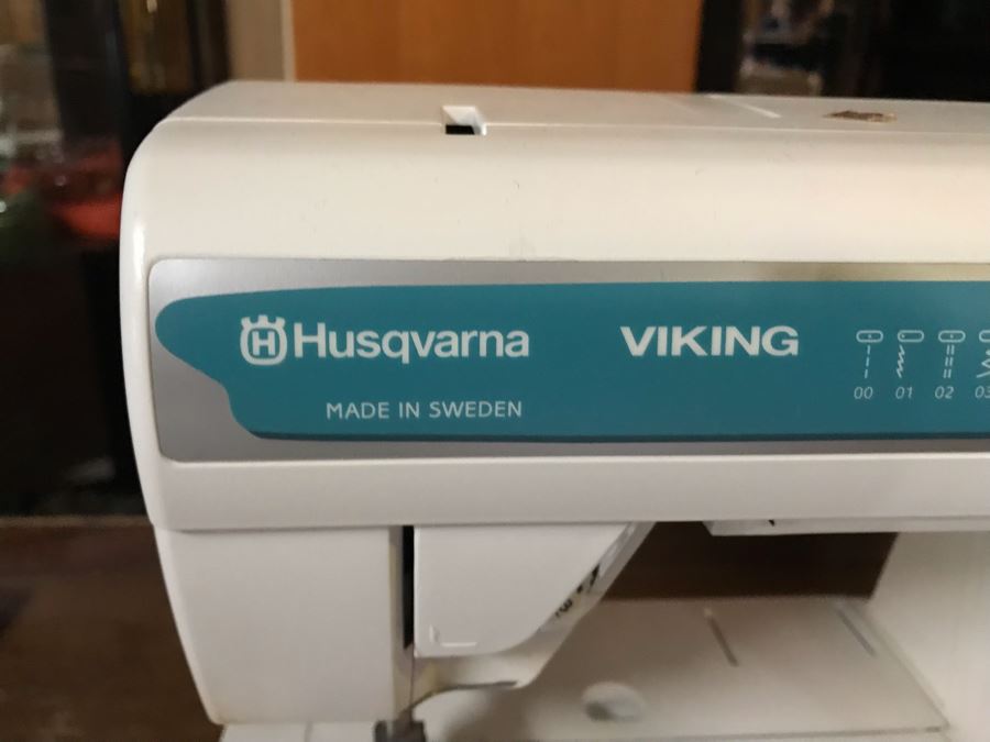 Mega Sewing Lot: Includes Husqvarna Viking Scandinavia 200 Sewing Machine Made In Sweden, Husqvarna Huskylock 560 Sewing Machine, Tons Of Sewing Supplies And Wooden Sewing Cabinet With Motorized Lift 46W X 20D X 32H - See Photos [Photo 20]