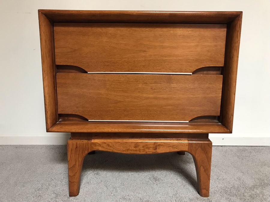 Mid-Century Modern Kent-Coffey Forum Nightstand Walnut & Pecan Wood 23W X 16D X 24H [Photo 6]