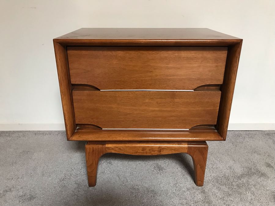 Mid-Century Modern Kent-Coffey Forum Nightstand Walnut & Pecan Wood 23W X 16D X 24H [Photo 8]