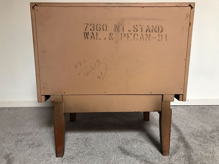 Mid-Century Modern Kent-Coffey Forum Nightstand Walnut & Pecan Wood 23W X 16D X 24H [Photo 12]