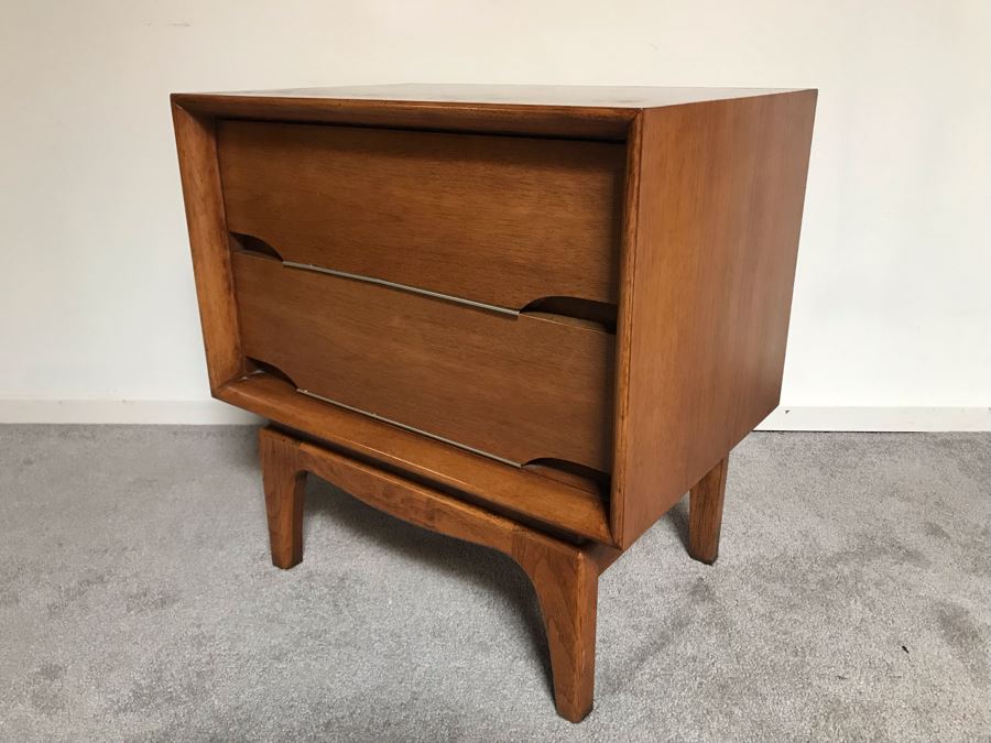 Mid-Century Modern Kent-Coffey Forum Nightstand Walnut & Pecan Wood 23W X 16D X 24H [Photo 4]