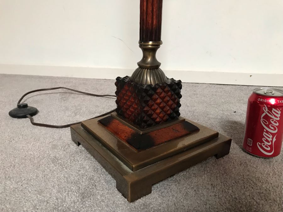 Metal / Wood Adjustable Floor Lamp [Photo 4]