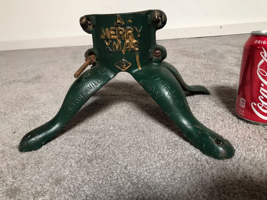 Vintage Cast Iron Smart Brockville Christmas Tree Stand [Photo 3]