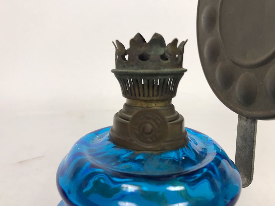 Vintage Glass And Brass Wall Sconce Kerosene Lamp 3.5W X 7H [Photo 5]