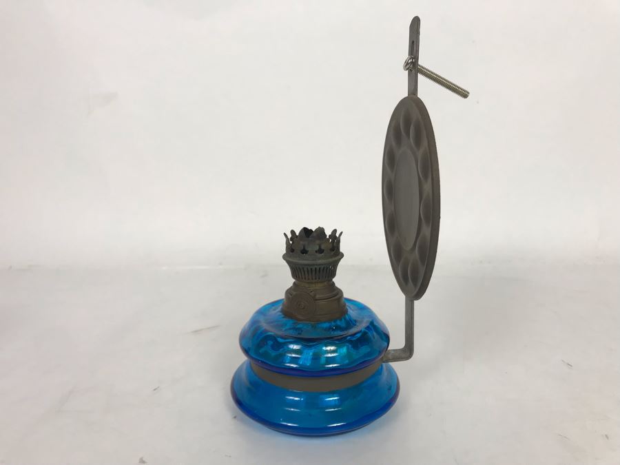 Vintage Glass And Brass Wall Sconce Kerosene Lamp 3.5W X 7H [Photo 4]