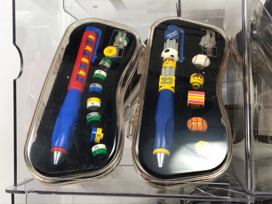Lego Writing System Rotating Store Display With (20) New LEGO Pens 12W X 20H [Photo 19]