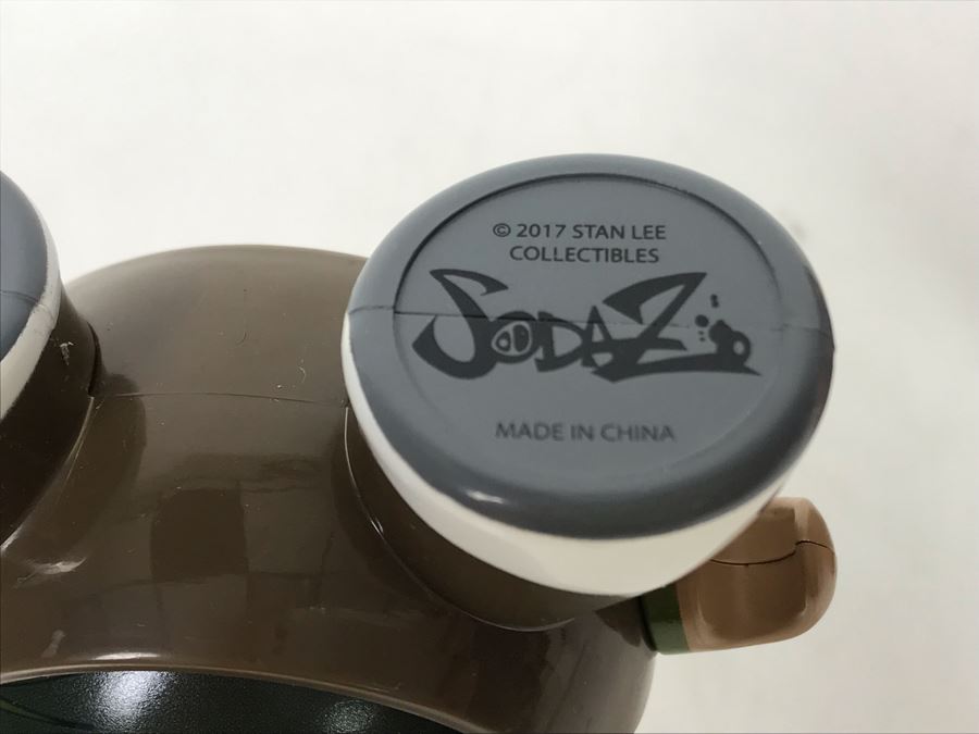 New Collectible Stan Lee Sodaz Vinyl Can Figurine With Box Art By Francisco Herrera Box [Photo 8]