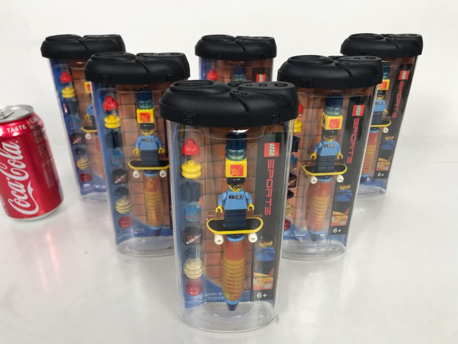 Six New LEGO Skateboarder Girl Pens [Photo 4]