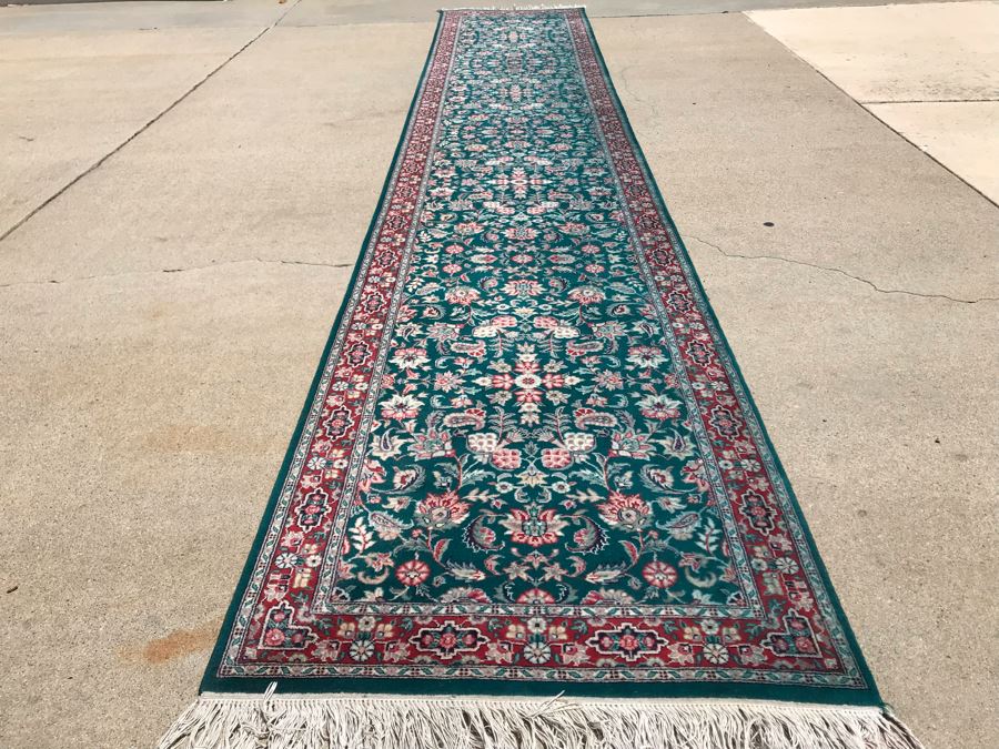 Vintage Handmade Persian Runner Rug Kashan Design Wool Rug Double Knot From Pakistan 2'6' X 14'1' Apx. 300 knots / sq. in. With Certificate Of Authenticity [Photo 4]