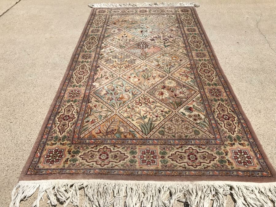 Vintage Handmade Persian Area Rug 2'5' X 4'9' Apx. 250 knots / sq. in. [Photo 1]