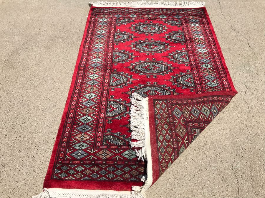 Vintage Handmade Persian Area Rug 2'1' X 3'5' Apx. 400 knots / sq. in. [Photo 2]