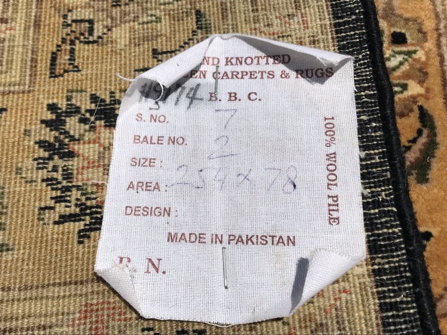 Vintage Handmade Persian Runner Rug Tabriz Design Made In Pakistan (Lahore) Fine New Zealand Wool And Silk With 2008 Appraisal Of $2,500 2'7' X 8'7' Double Knot Apx. 250 knots / sq. in. [Photo 11]