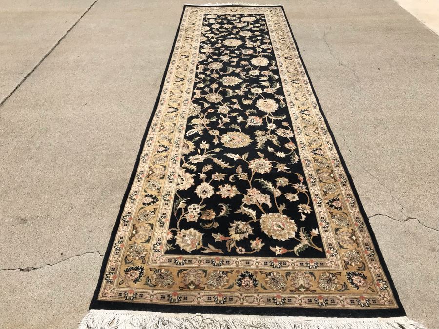 Vintage Handmade Persian Runner Rug Tabriz Design Made In Pakistan (Lahore) Fine New Zealand Wool And Silk With 2008 Appraisal Of $2,500 2'7' X 8'7' Double Knot Apx. 250 knots / sq. in. [Photo 2]