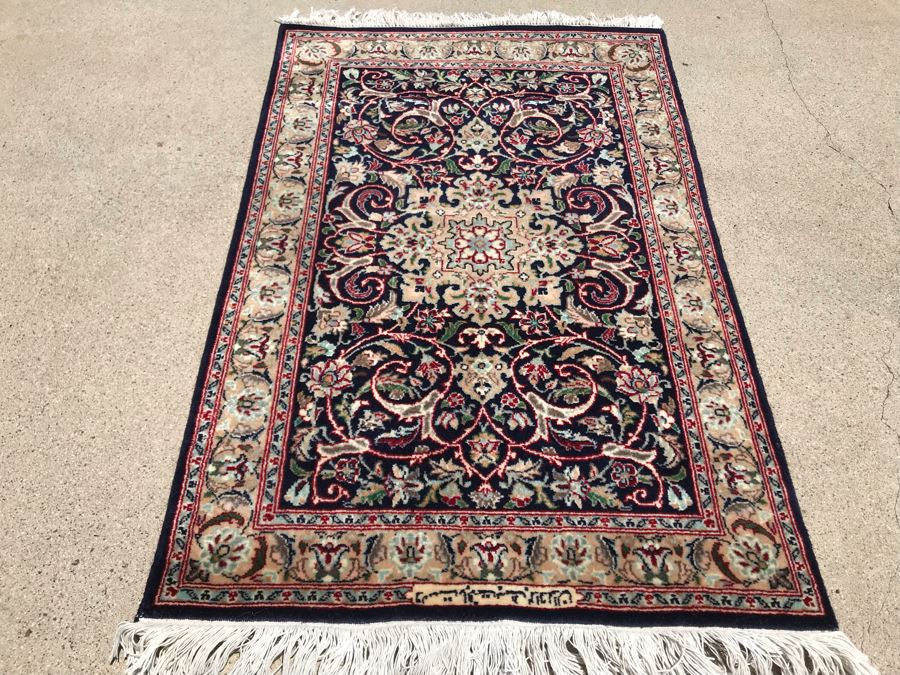 Vintage Handmade SIGNED Persian Area Rug 2' X 3'3' Apx. 290 knots / sq. in. [Photo 4]