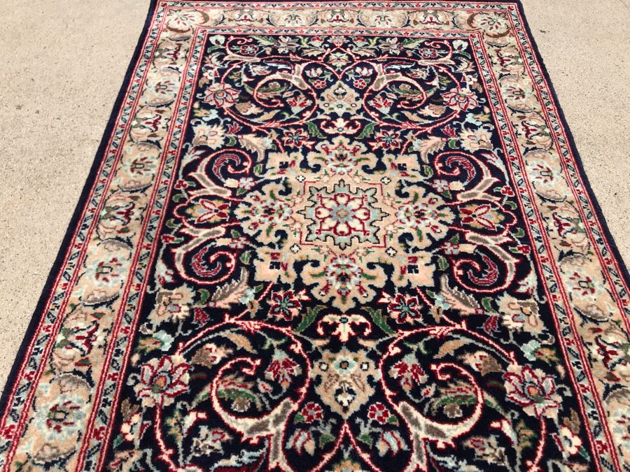 Vintage Handmade SIGNED Persian Area Rug 2' X 3'3' Apx. 290 knots / sq. in. [Photo 9]