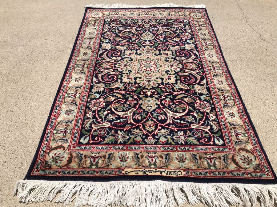 Vintage Handmade SIGNED Persian Area Rug 2' X 3'3' Apx. 290 knots / sq. in. [Photo 3]