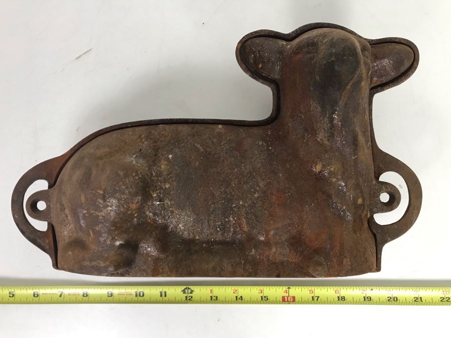 Large Rusty Cast Iron Sheep Mold
