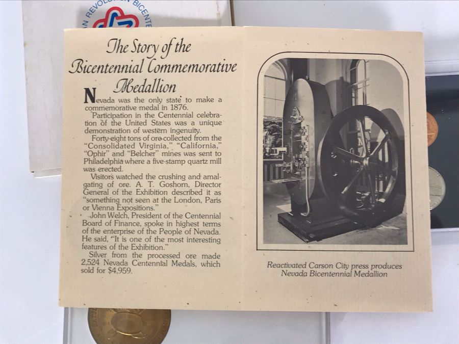1971 United States Proof Set And Pair Of Official Commemoratie Medallions - Nevada American Revolution Bicentennial Commission [Photo 12]