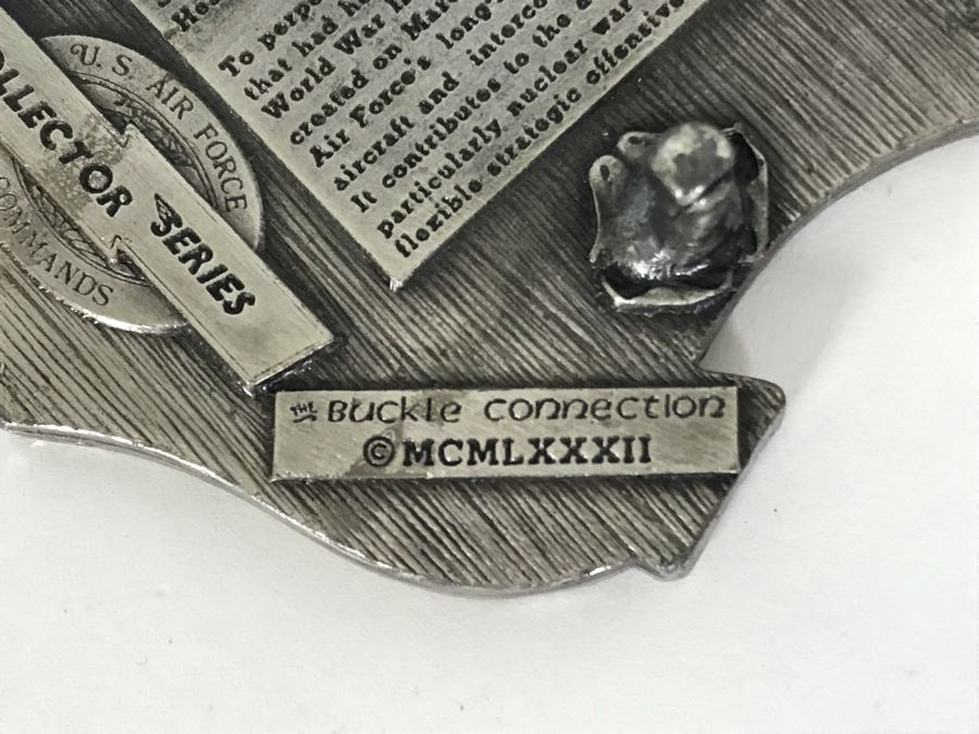 Strategic Air Command U.S. Air Force Collector Series Belt Buckle By Buckle Connection, B-36 Peacemaker Military Aircraft Collector Series Belt Buckle By Buckle Connection And USAF Retired Flight Badge [Photo 7]