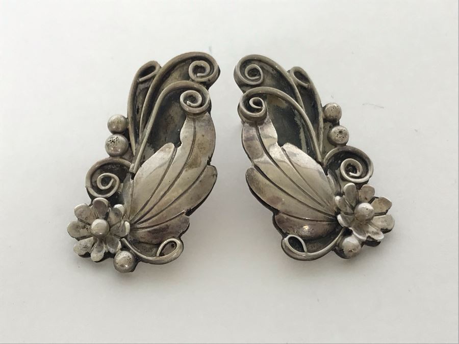 Elegant Pair Of Sterling Silver Earrings Signed E 5.4g [Photo 3]