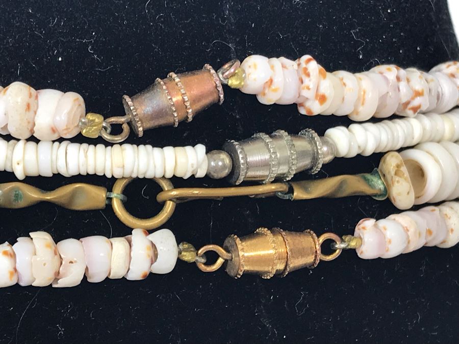 Set Of Four Beaded Shell Necklaces [Photo 8]