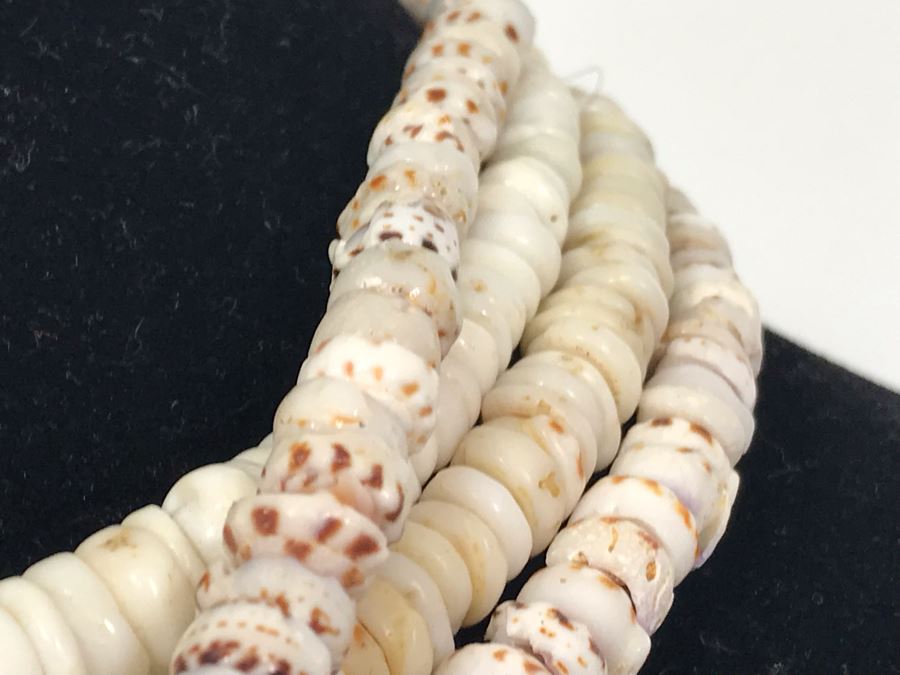 Set Of Four Beaded Shell Necklaces [Photo 6]