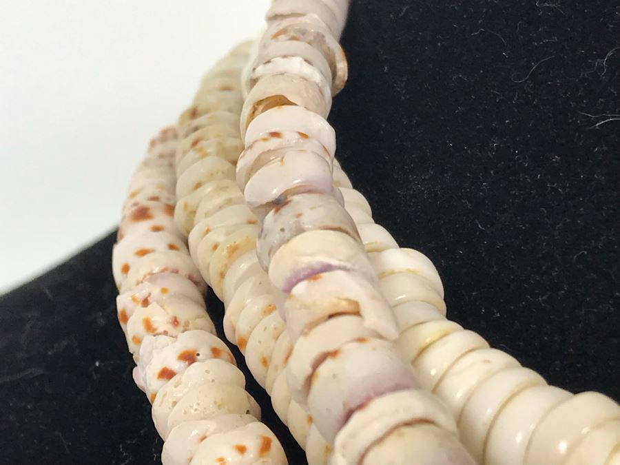 Set Of Four Beaded Shell Necklaces [Photo 7]