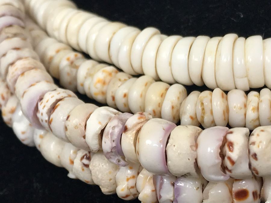 Set Of Four Beaded Shell Necklaces [Photo 5]