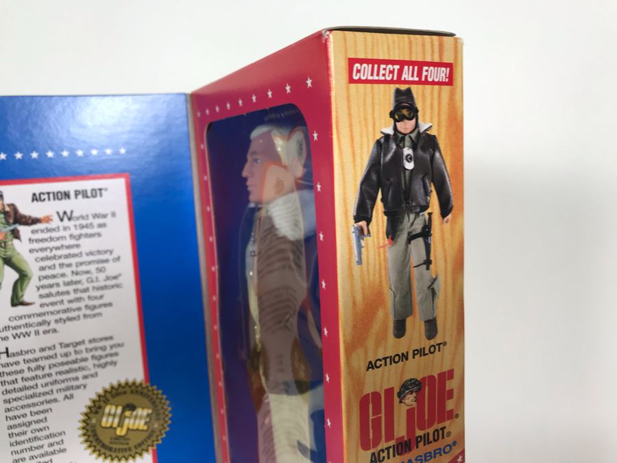 Limited Edition G.I. Joe Action Pilot WWII 50th Anniversary Commemorative Edition [Photo 7]