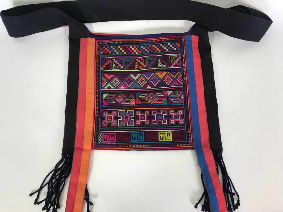 Vintage Central American Embroidered Tote Handbag [Photo 2]