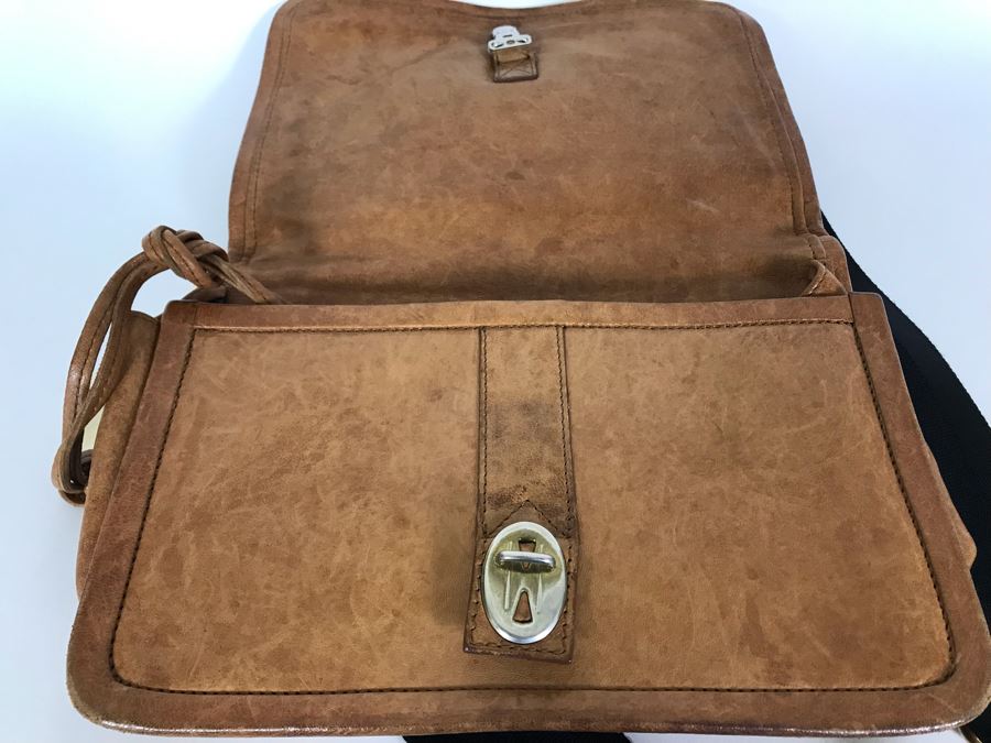 Pierre Hardy Leather Handbag 11W X 8H Retails For $798 [Photo 10]