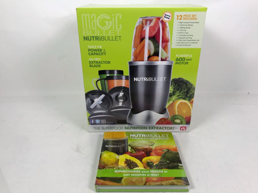 New Magic Bullet Nutri Bullet 12 Piece Set With Book