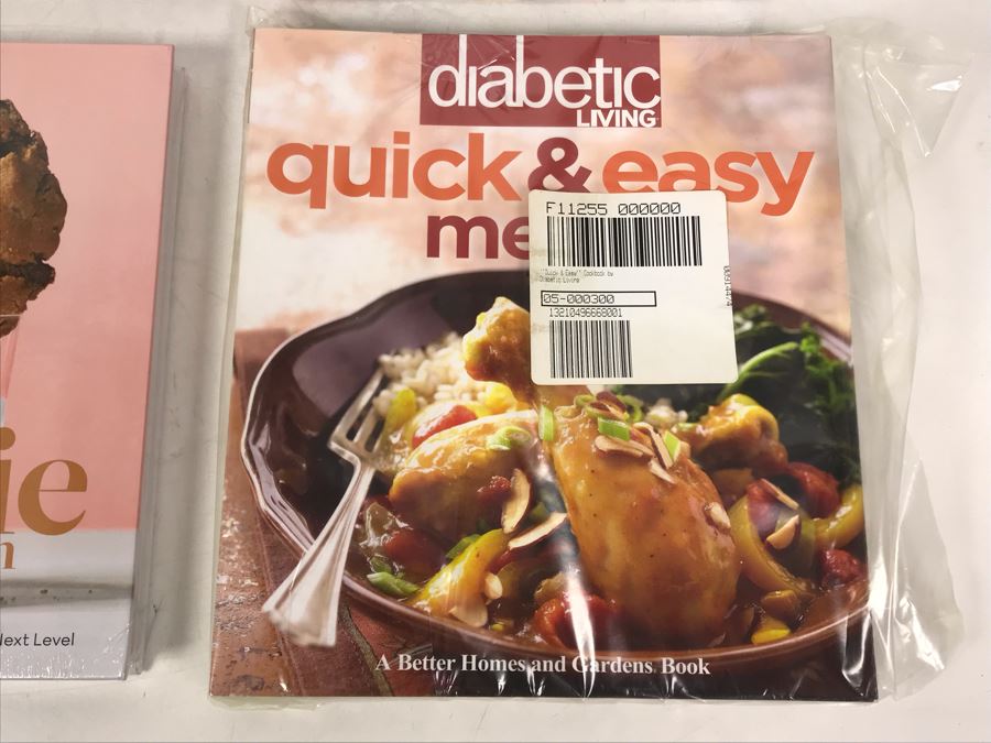 New Set Of Four Sealed Cooking Books [Photo 6]