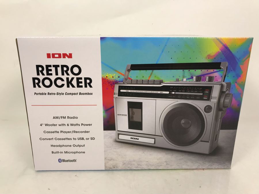New ION Retro Rocker Portable Boombox AM/FM Radio Cassette Player / Recorder Converts Cassettes To USB Or SD [Photo 1]