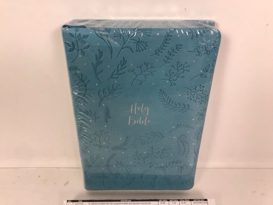 New Large Print Bible And Devotion Journal Set In Blue [Photo 2]