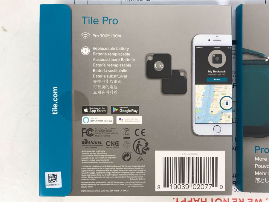New Tile Pro 4-Pack Item Trackers With Gift Sleeves Find Lost Items [Photo 5]