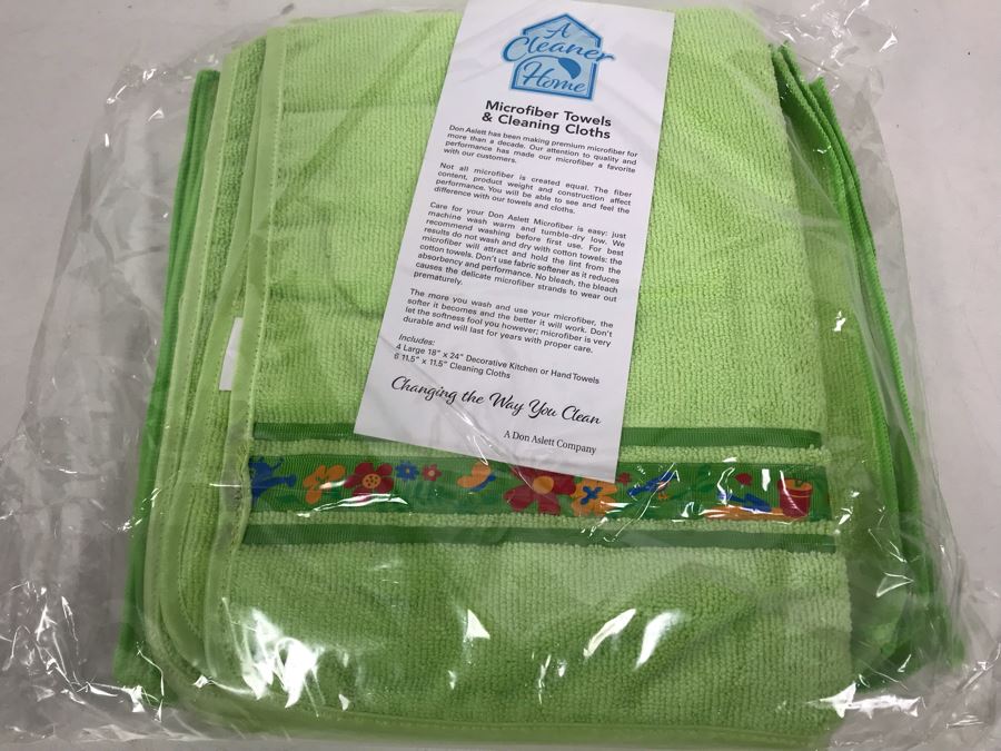 New Set Of 4 Microfiber Towels And 6 Cleaning Cloths [Photo 1]
