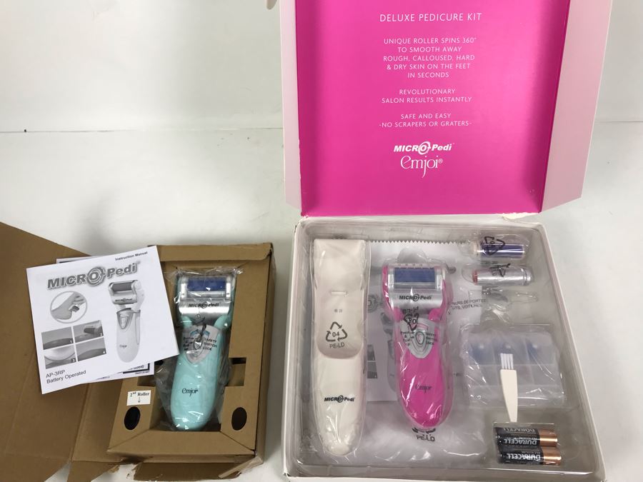 New Deluxe Pedicure Kit Micro-Pedi Emjoi And New Micro-Pedi [Photo 1]