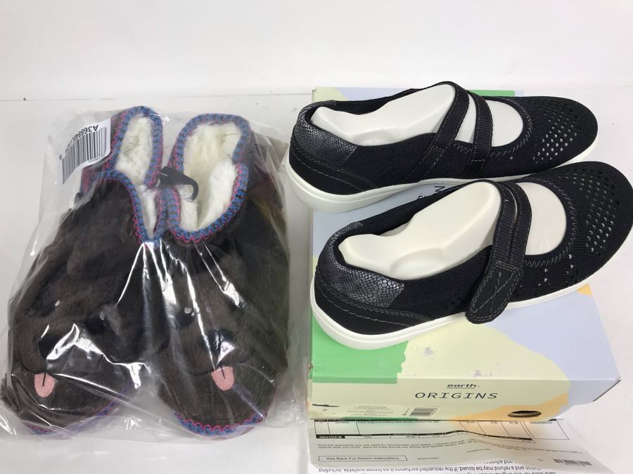 Women's Dog Themed Slippers Size 7 And Women's Earth Origins Size 7 Shoes [Photo 2]