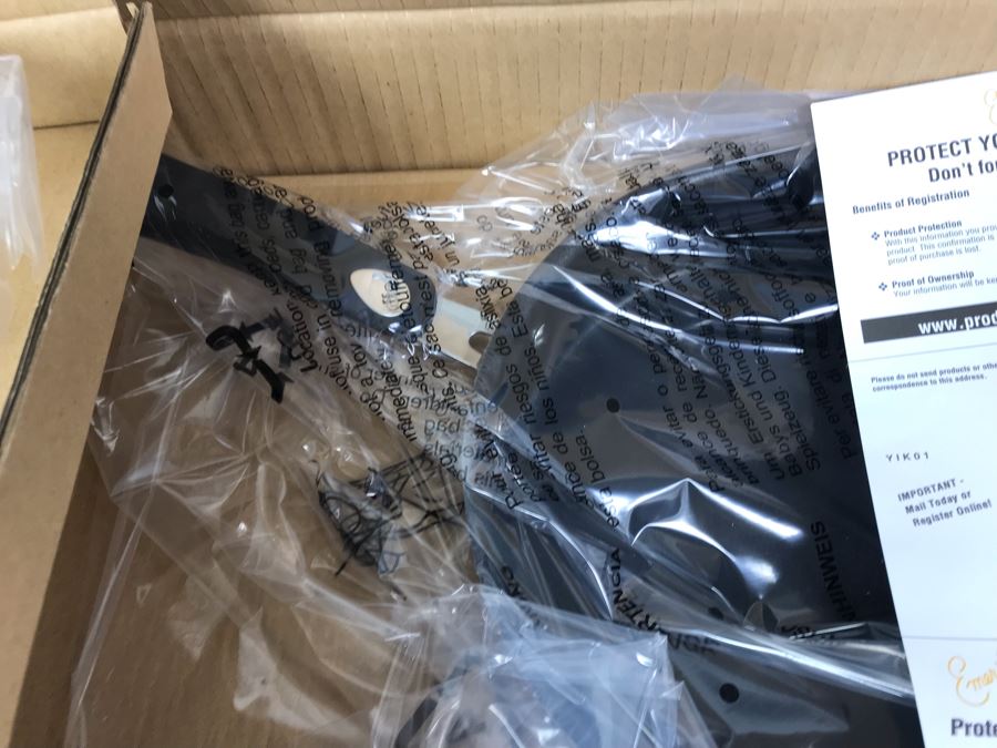 New Emeril Hard Enamel Saute Set [Photo 3]