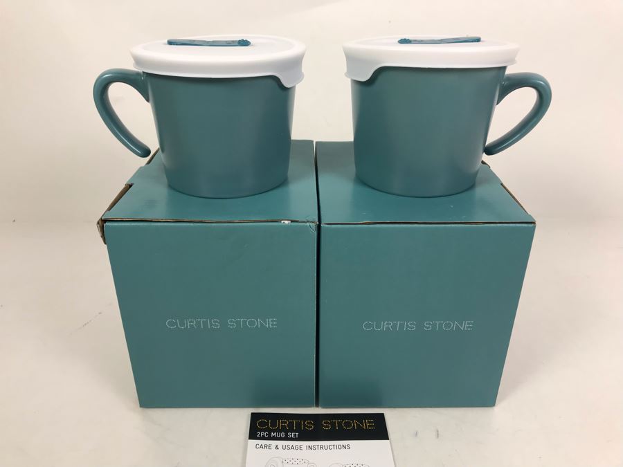 New Pair Of Curtis Stone Mug Set [Photo 1]