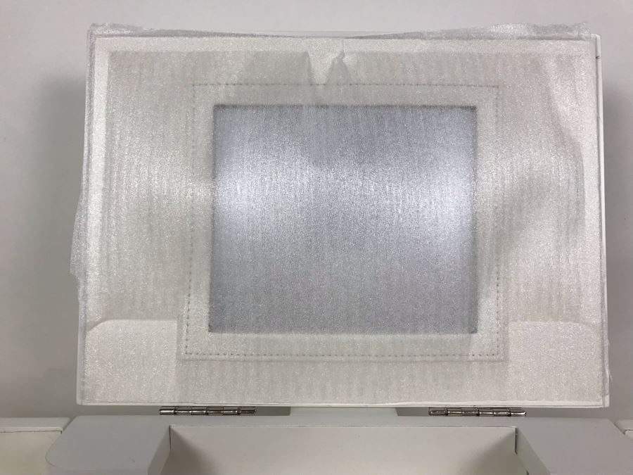 New Luxury Deluxe Wood Cosmetic Box With Mirror By Lori Greiner In White 12W X 8D X 14H [Photo 3]