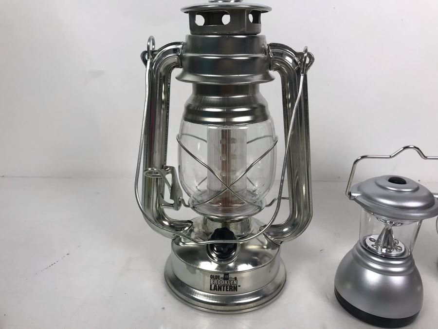 Olde Brooklyn Battery Powered Lanterns [Photo 5]