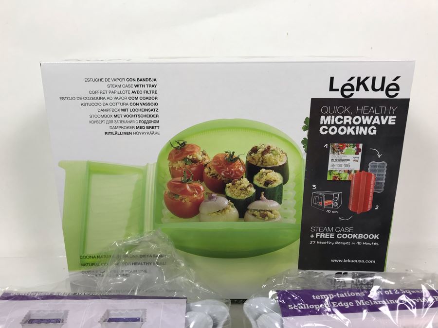 New Set Of Four Square Scalloped Edge Melamine Serving Bowls By Temptations And New Lekue Microwave Cooking Steam Case With Tray [Photo 5]